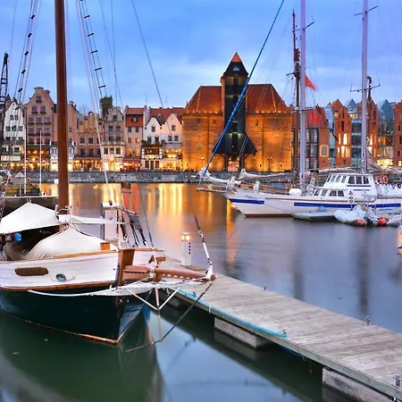 The Skyway Old Town Apartment Gdansk