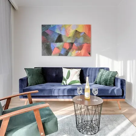 Apartment The Skyway Old Town