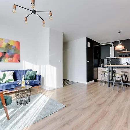 Apartment The Skyway Old Town *